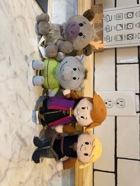 Plush Character Toy Set - Assorted Colors